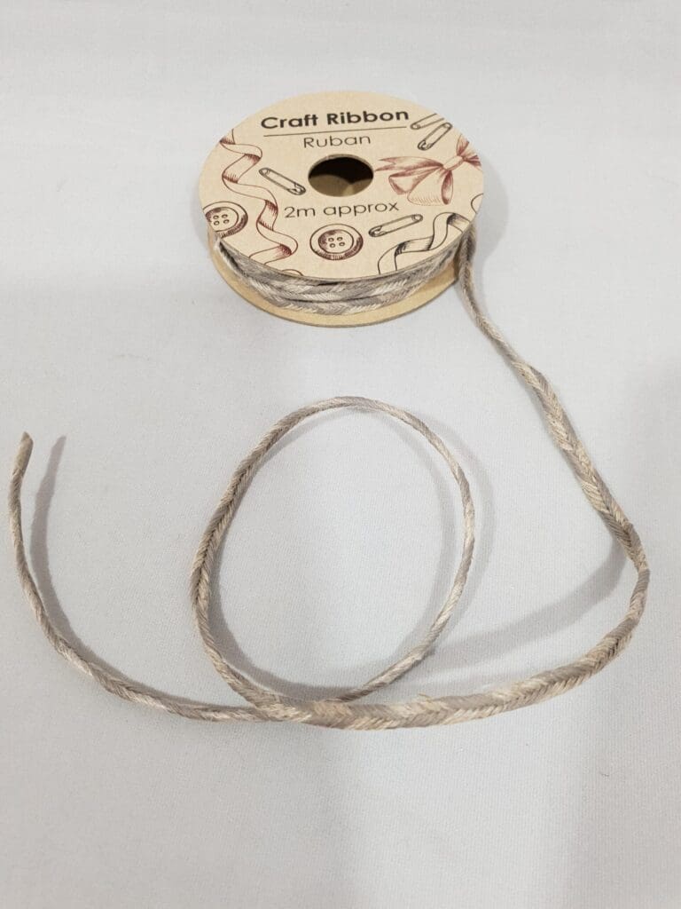 Hanging Ribbon Reel