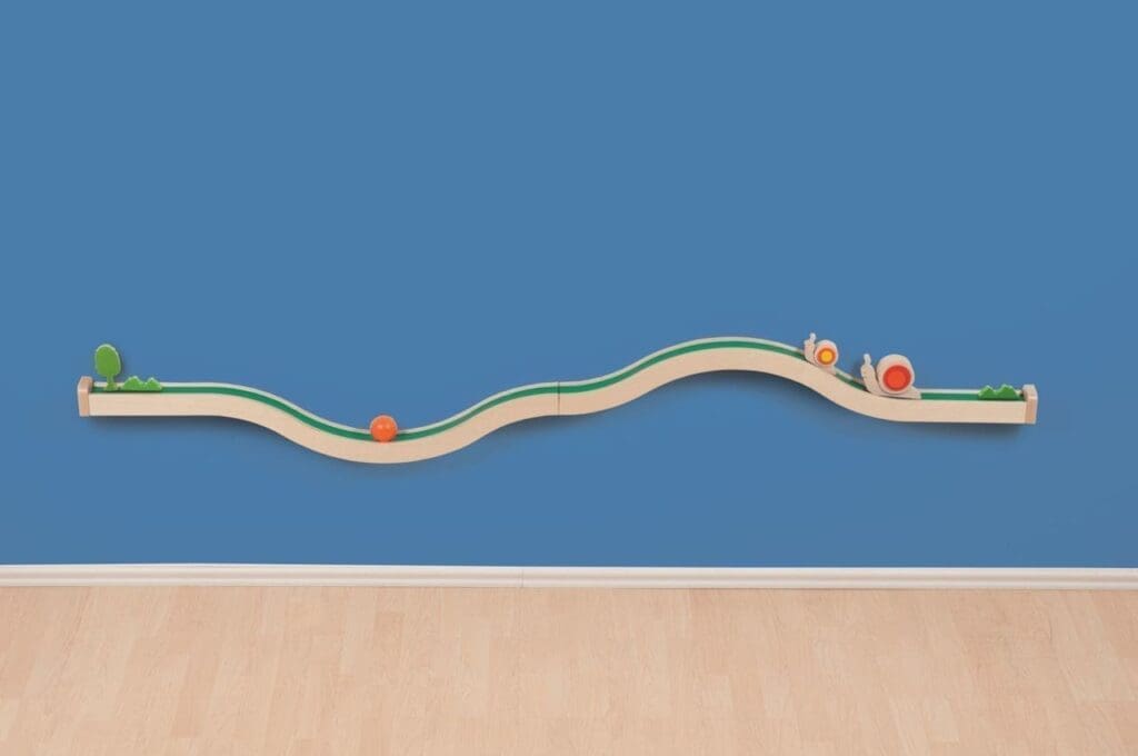 Wall Play Track - Mountain and Valley Set