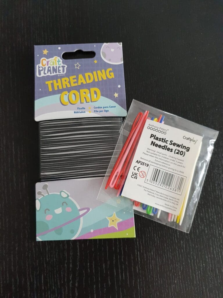 Plastic Sewing Needles & Threading Cord