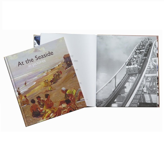 Reminiscence Pictures To Share Book - At the Seaside