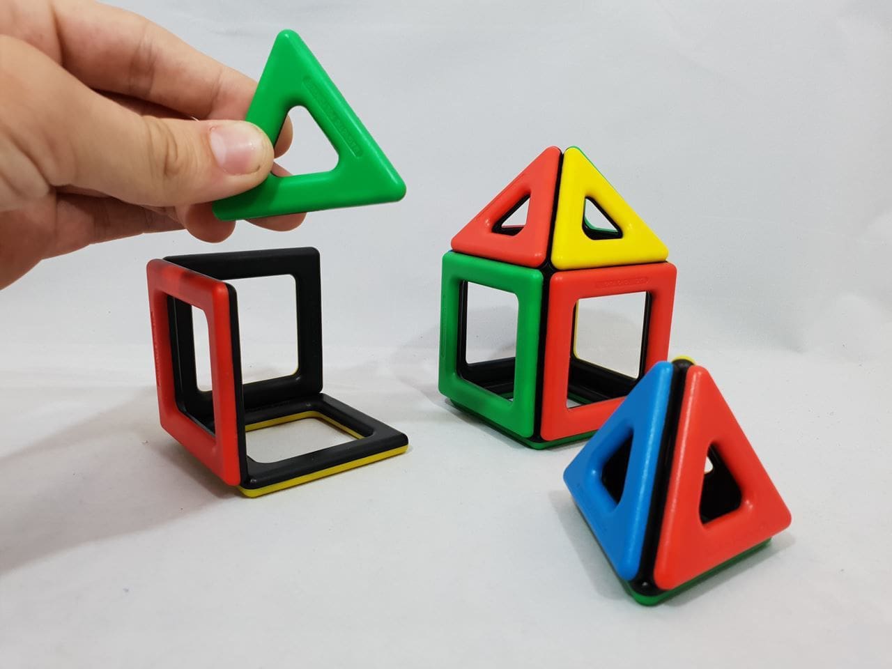 Polydron Magnetic  Set (32 piece)