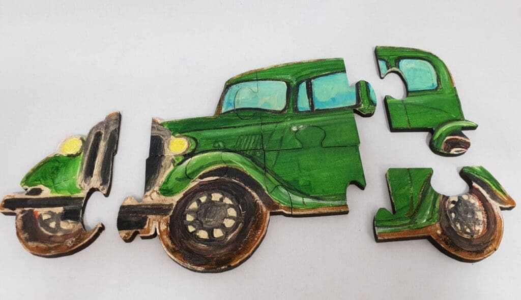 Hand Crafted Wooden Puzzle - Vintage Car (7 Pieces)