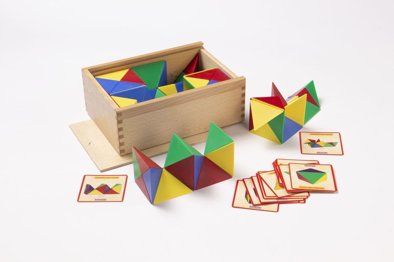 Magnetic Cube Game